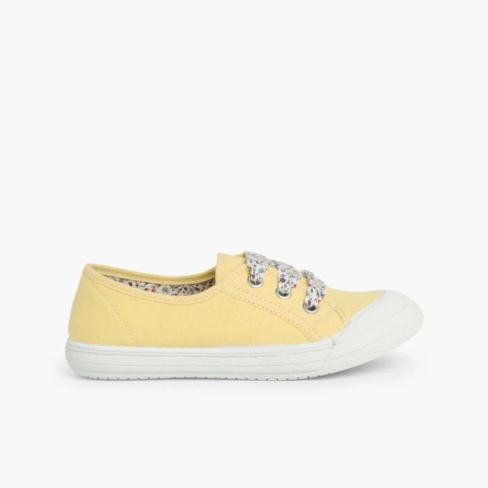 Canvas_Trainers_with_Rubber_Toe_Cap-yellow