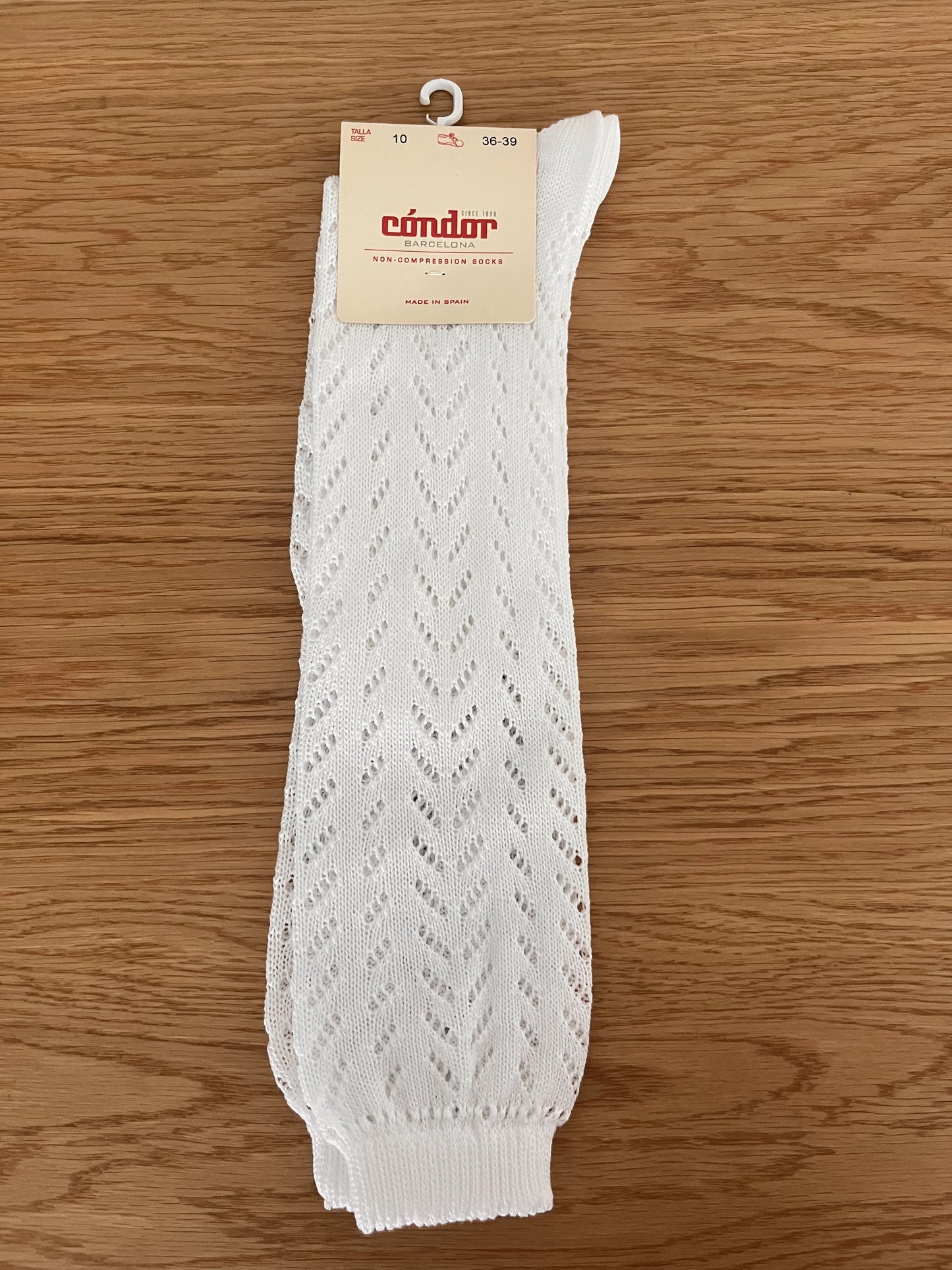 Cóndor Cotton Knee-High Socks