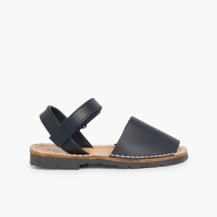 Menorcan_Avarcas_with_Velcro_Fastening-navy-blue