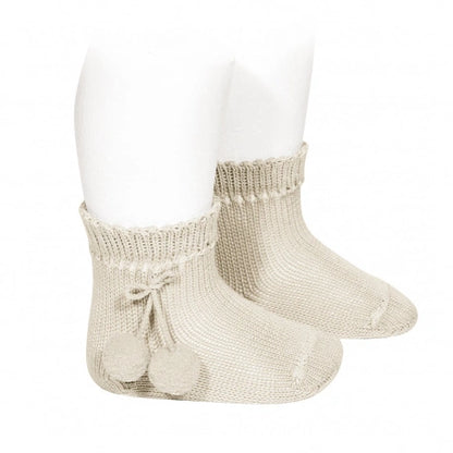Perle Socks with Big Pompoms