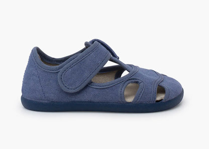 Pisamonas Barefoot Canvas Sandals