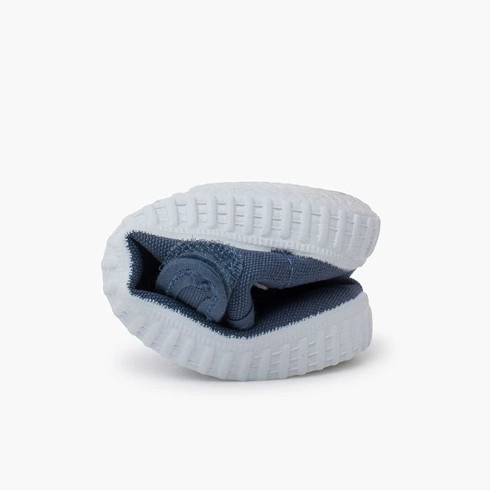 T-Bar_Trainers_with_Velcro_Fastening-blue-jeans-007
