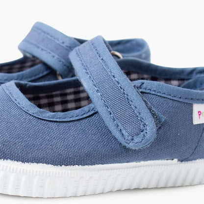 Velcro_Mary_Janes-blue-jeans-06