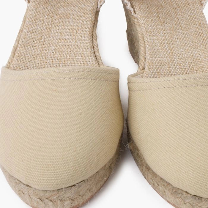 WedgeEspadrilles_BuckleStrap-beige-06