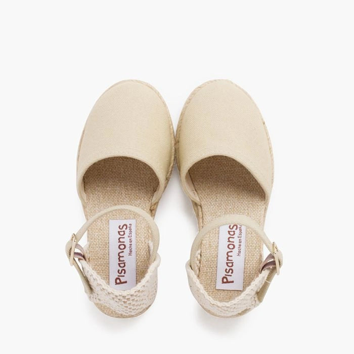 Wedge_Espadrilles_with_Buckle_Fastening-beige-05