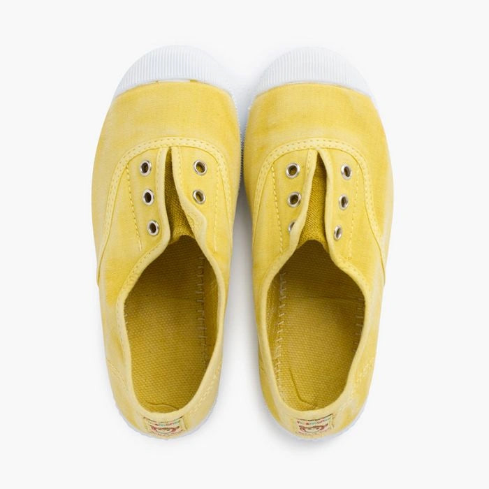 Worn-EffectLacelessCanvasTrainers-yellow-05